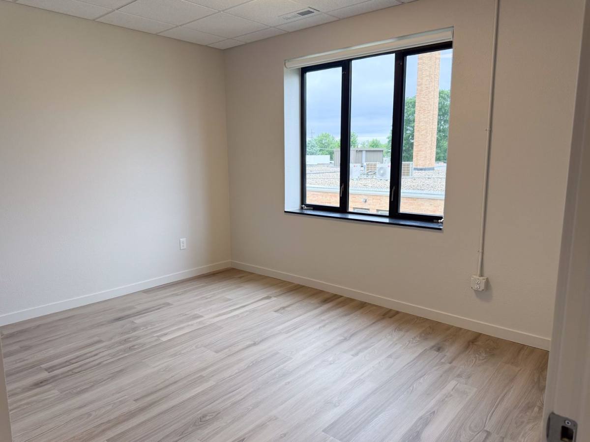 Apartment for rent at 630 6th St, Nevada, IA 50201