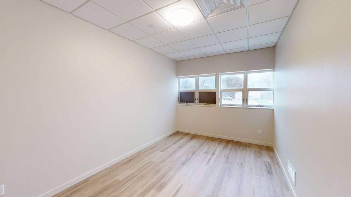 Apartment for rent at 630 6th St, Nevada, IA 50201