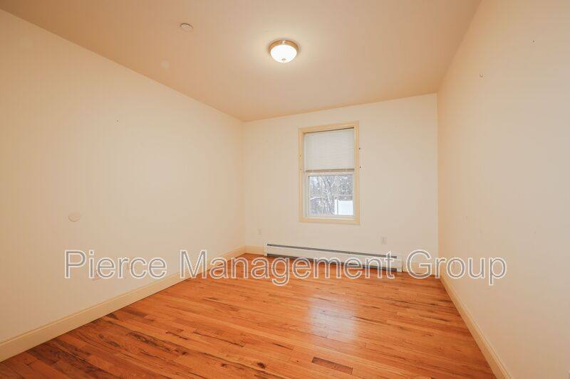 Apartment for rent at 843 Mammoth Rd #2, Manchester, NH 03104