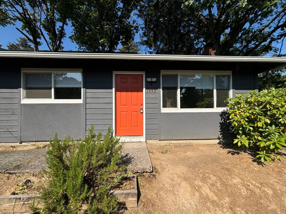 Apartment for rent at 1942-1944 SW Nebraska St, Portland, OR 97239