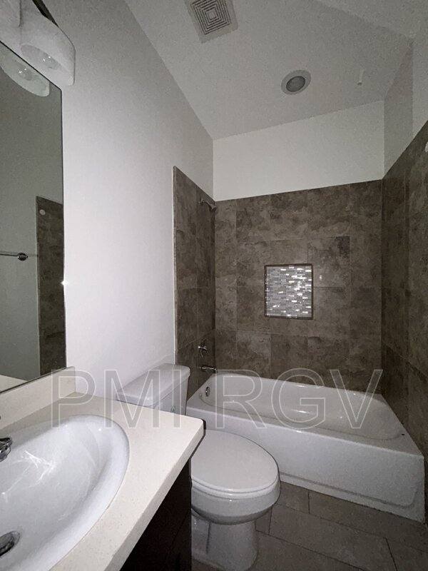 Apartment for rent at 3705 Paola St #3, Edinburg, TX 78541