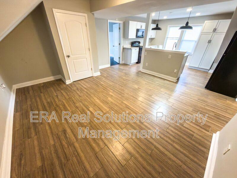 Apartment for rent at 3566 Estes Place #3, Cincinnati, OH 45229