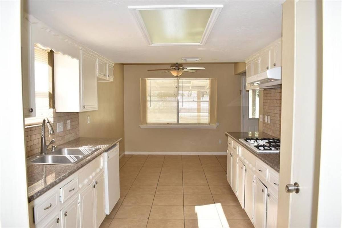 House for rent at 3515 Hidden Pines, Kingwood, TX 77339