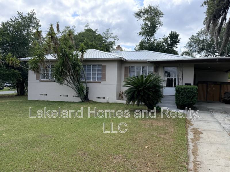 House for rent at 3115 Buckingham Ave, Lakeland, FL 33803
