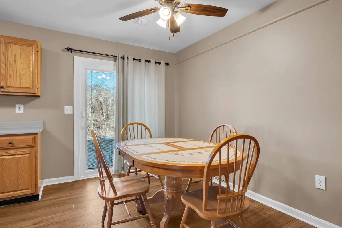 Townhouse for rent at 7214 Huntingdon St, Harrisburg, PA 17111