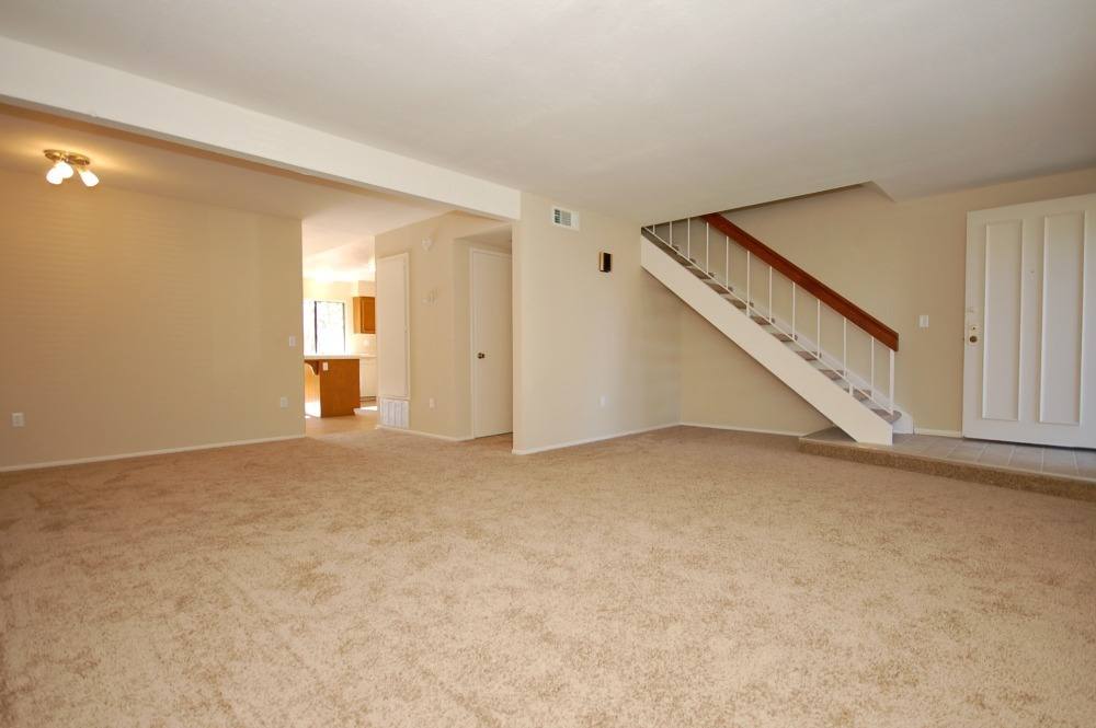 Condo for rent at 2906 Via De Paz, Carlsbad, CA 92010