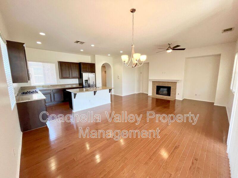 House for rent at 77320 Colorado St, Palm Desert, CA 92211
