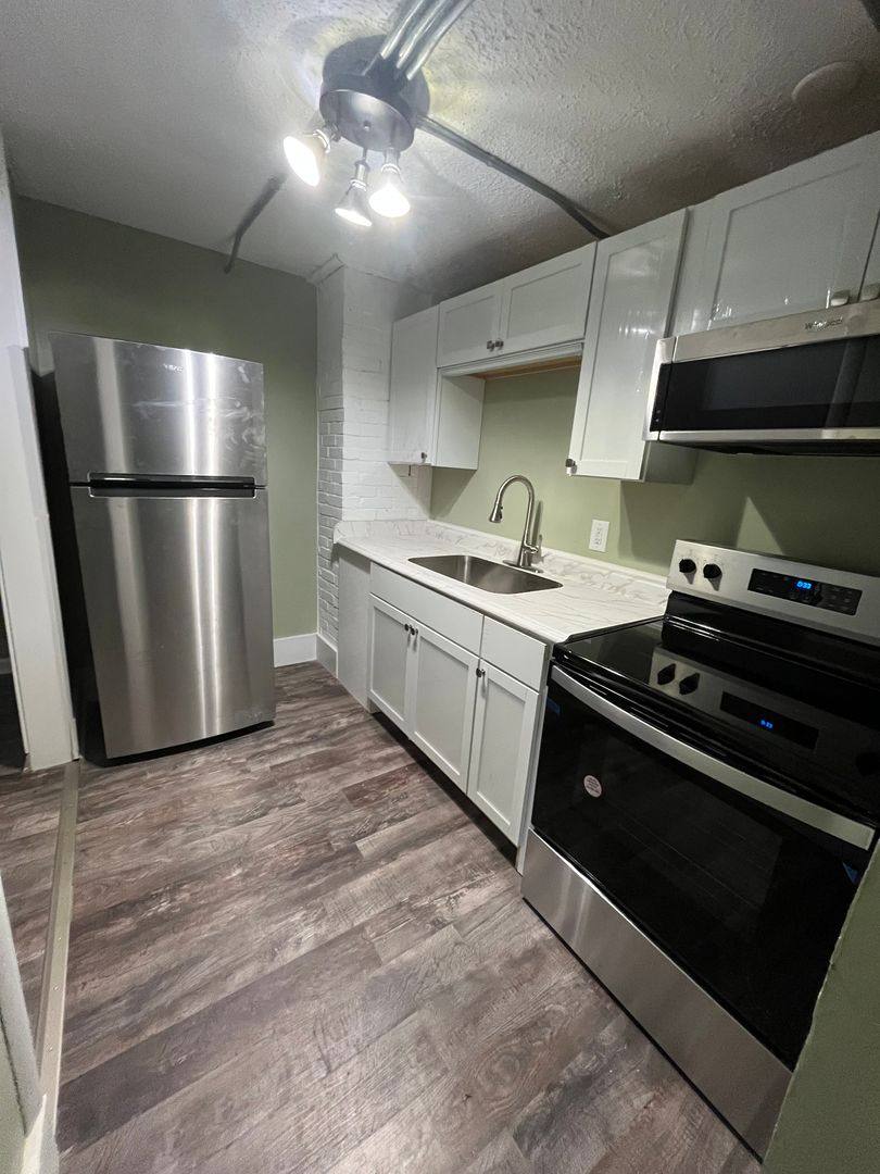 Apartment for rent at 318 S Gibson St, Princeton, IN 47670