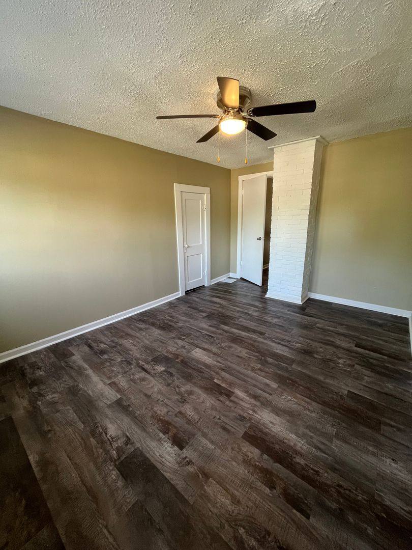 Apartment for rent at 318 S Gibson St, Princeton, IN 47670