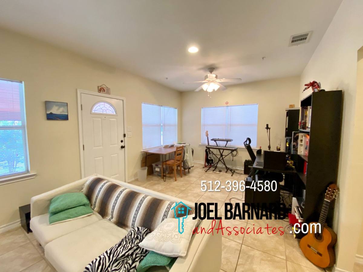 Apartment for rent at 524 S Lbj, San Marcos, TX 78666