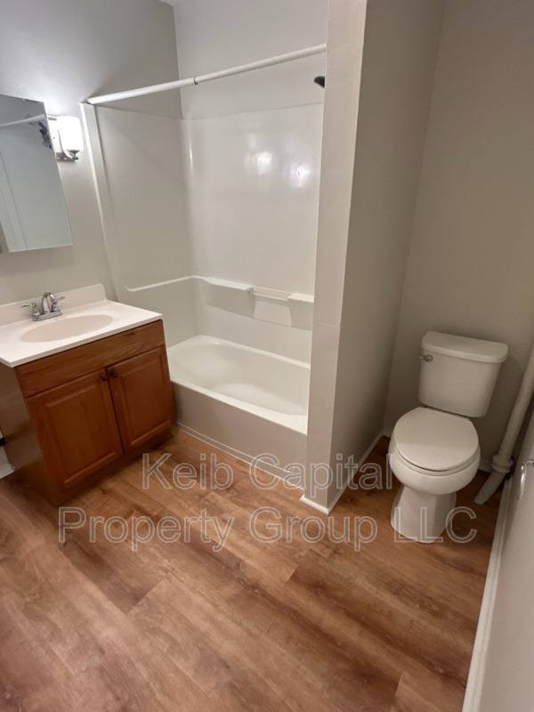 Apartment for rent at 7 Oak St #1, Glens Falls, NY 12801