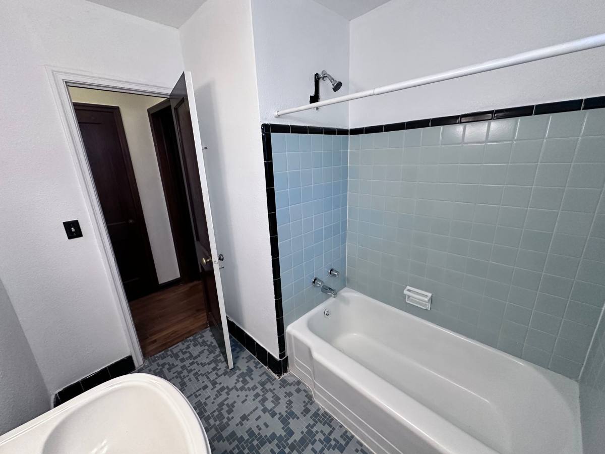 Apartment for rent at 1731 Flagler Ave, Jacksonville, FL 32207