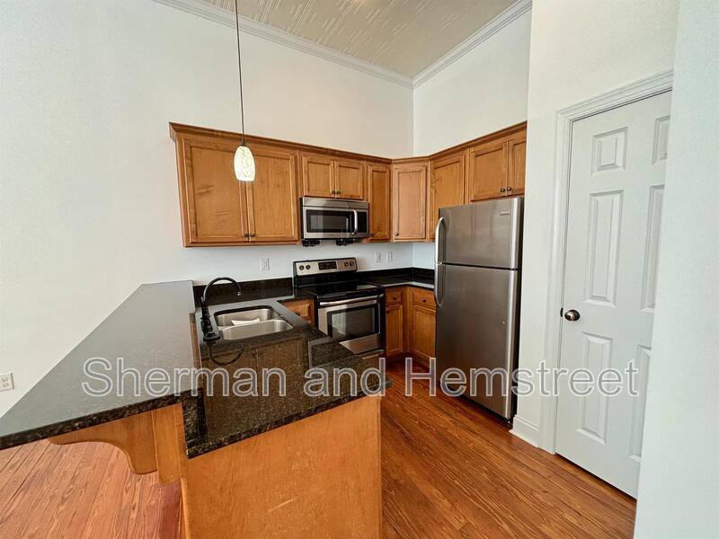 Apartment for rent at 1204 Broad St #4, Augusta, GA 30901