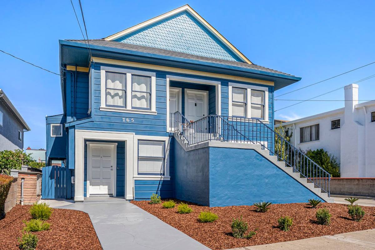 Apartment for rent at 765 Taylor Ave, Alameda, CA 94501