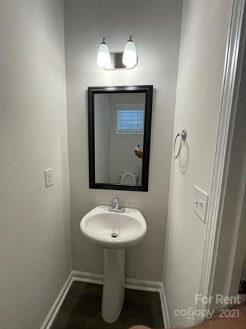 House for rent at 8139 Sheffield Dr, Terrell, NC 28682