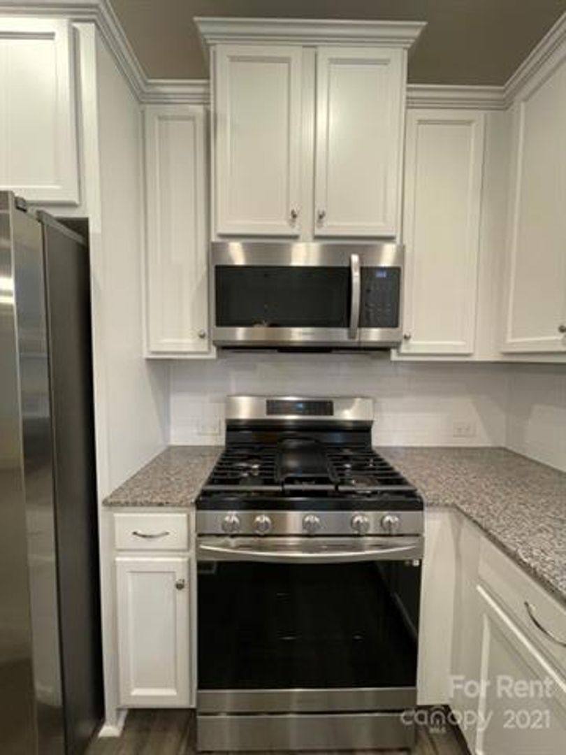 House for rent at 8139 Sheffield Dr, Terrell, NC 28682