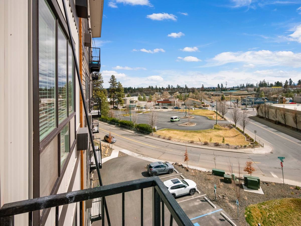 Apartment for rent at 6515 N Austin Rd, Spokane, WA 99208
