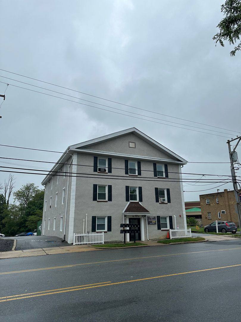 Apartment for rent at 5130 Pennell Rd, Aston, PA 19014