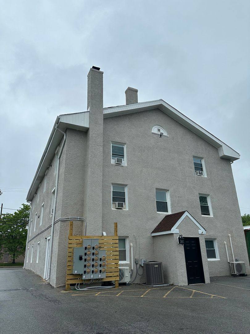 Apartment for rent at 5130 Pennell Rd, Aston, PA 19014