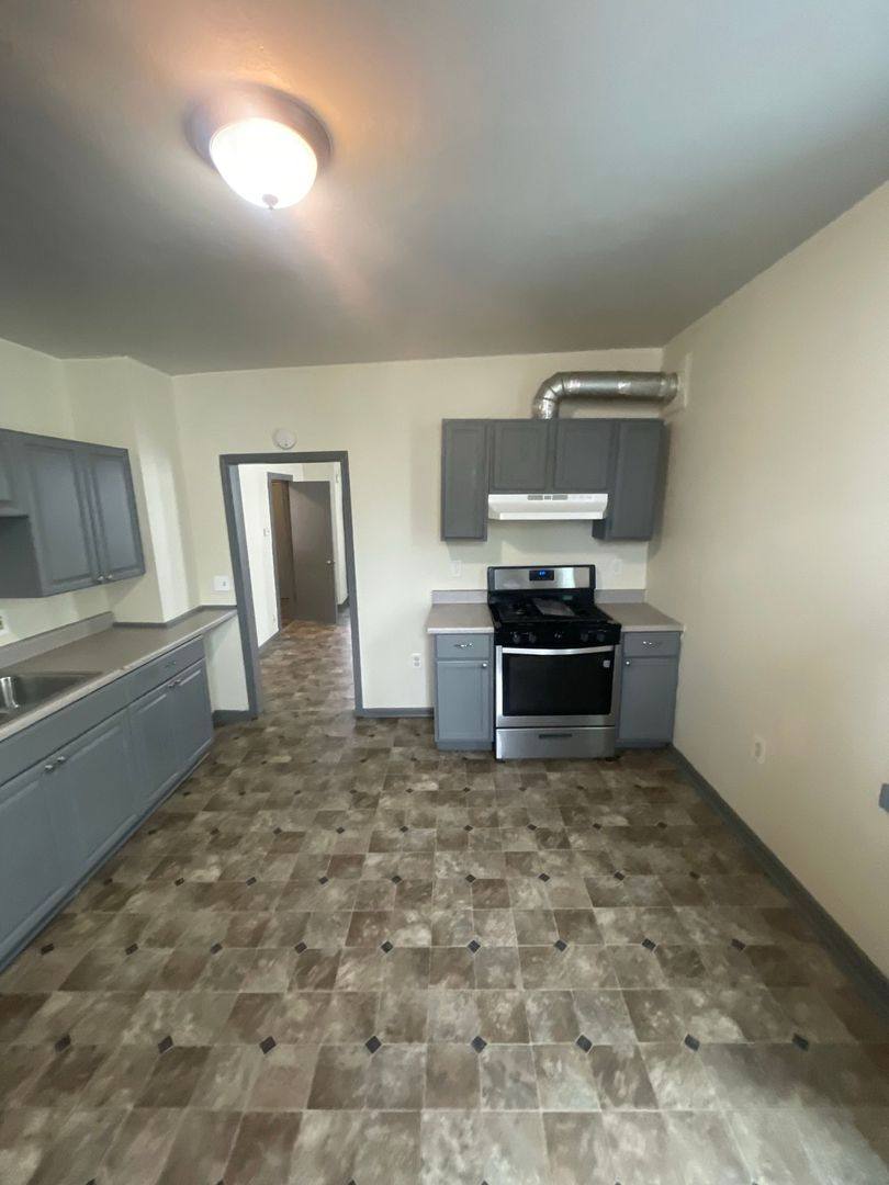 Apartment for rent at 2161-2163 S 16th St, Milwaukee, WI 53215