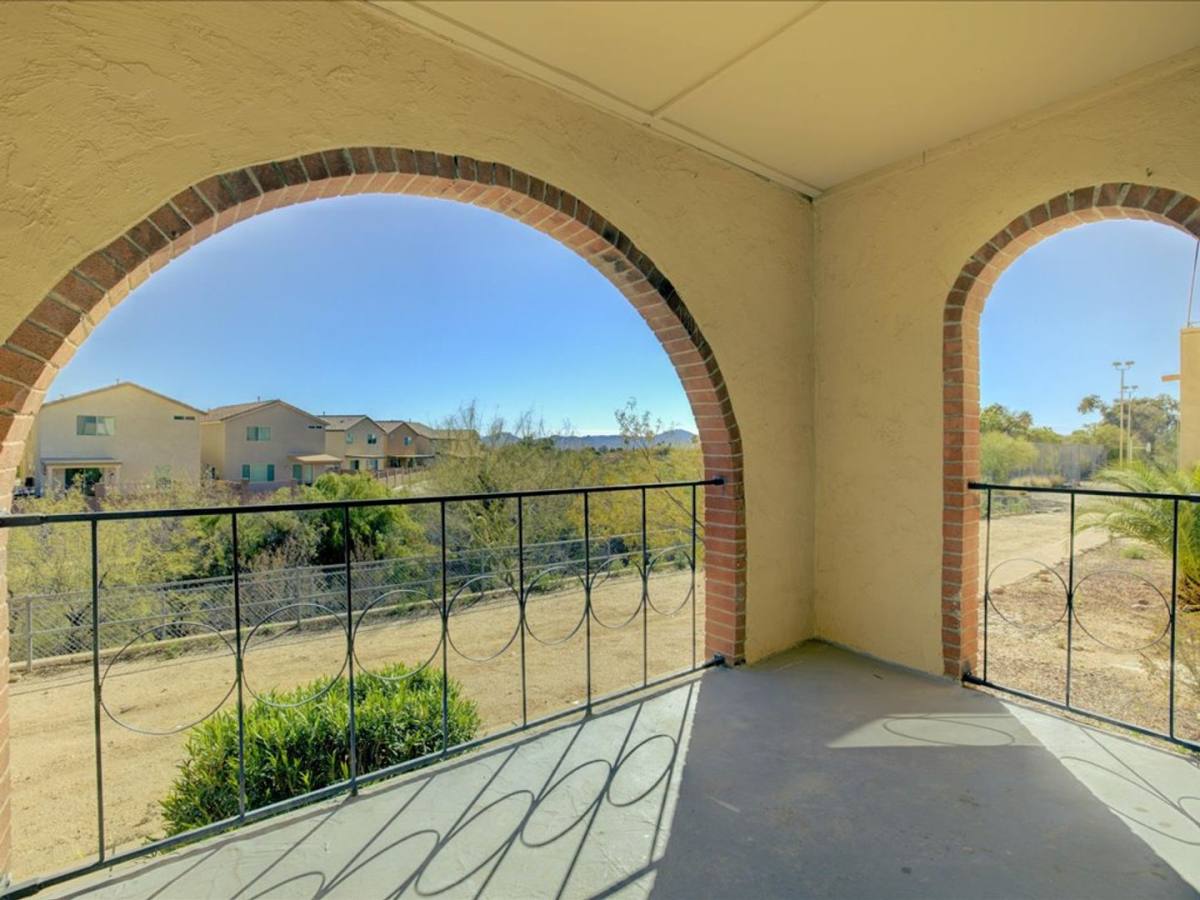 Condo for rent at 6312 N Barcelona Lane #608, Tucson, AZ 85704
