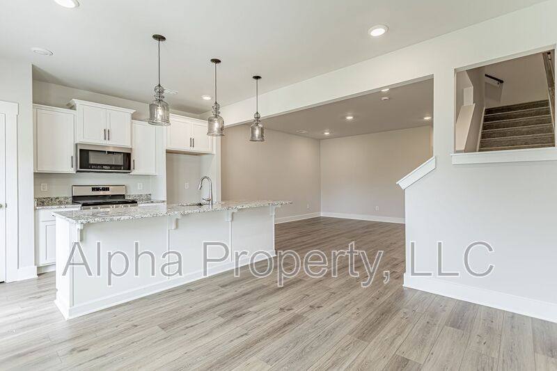 House for rent at 124 Keel Lane, Simpsonville, SC 29681