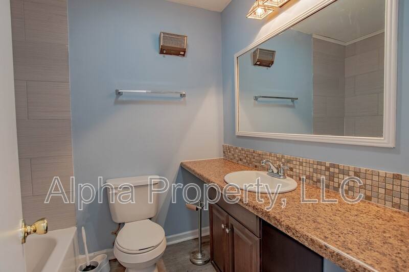 House for rent at 105 Shadecrest Dr, Mauldin, SC 29662