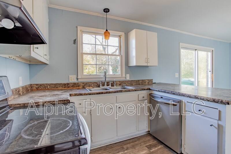 House for rent at 105 Shadecrest Dr, Mauldin, SC 29662