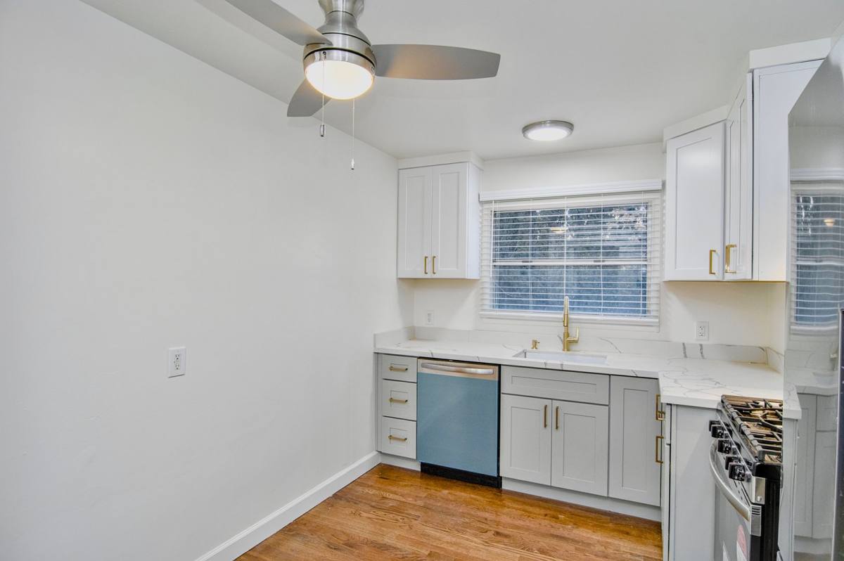 Apartment for rent at 95 N 8th St, San Jose, CA 95112
