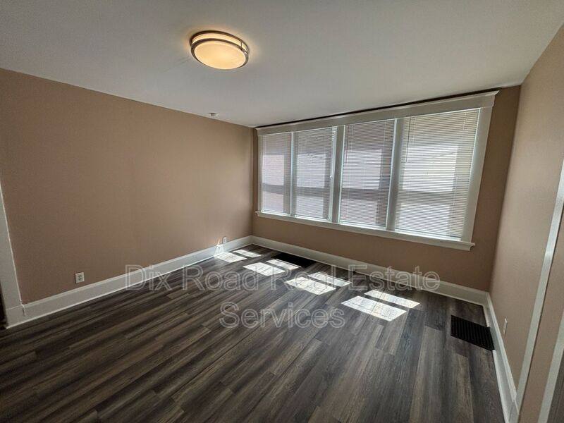House for rent at 1026 Del Monte #1, Cincinnati, OH 45205