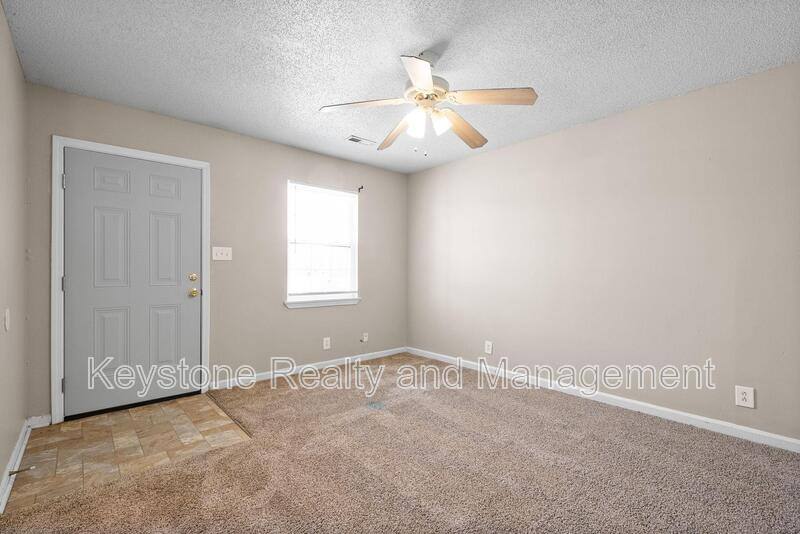 Apartment for rent at 1375 Thompsonville Lane #49, Oak Grove, KY 42262