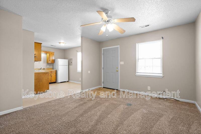 Apartment for rent at 1375 Thompsonville Lane #49, Oak Grove, KY 42262