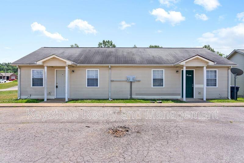 Apartment for rent at 1375 Thompsonville Lane #49, Oak Grove, KY 42262