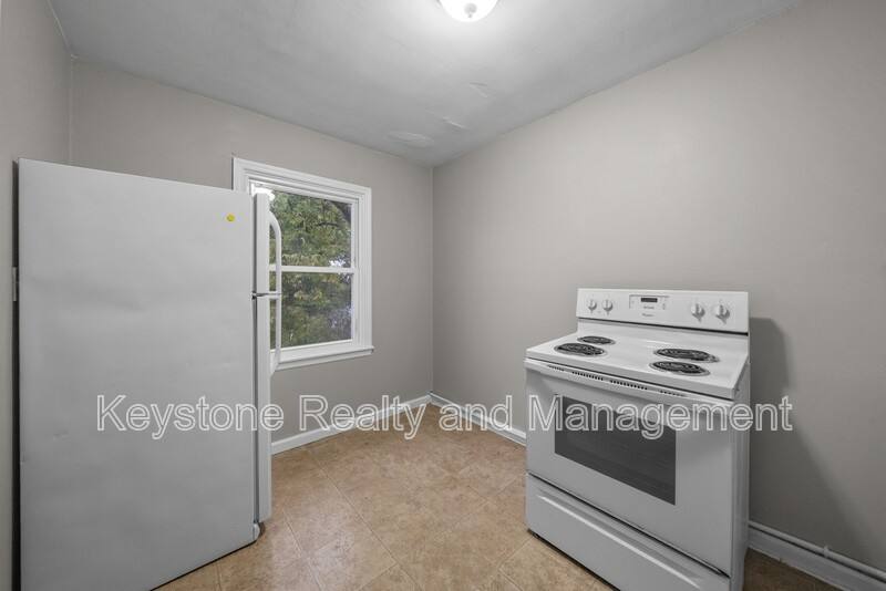 Apartment for rent at 1525 Ferrel St, Hopkinsville, KY 42240