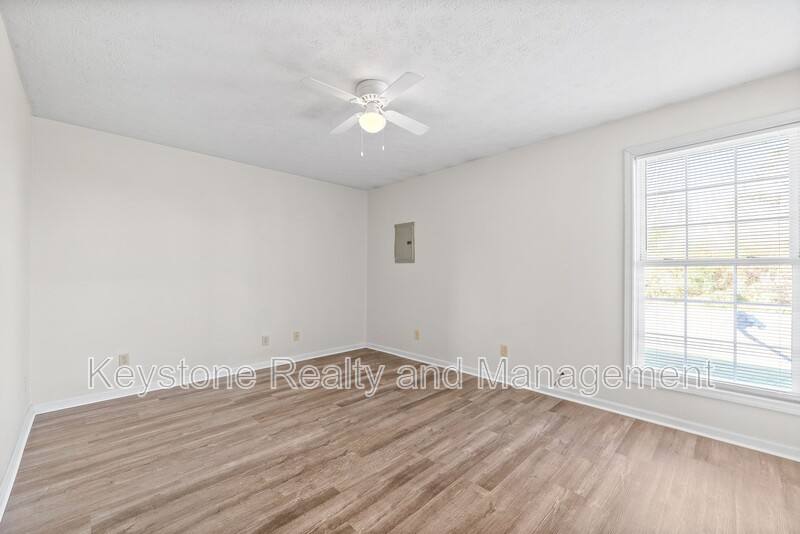 Apartment for rent at 280 Thompsonville Lane #C, Oak Grove, KY 42262