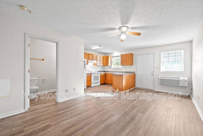Apartment for rent at 280 Thompsonville Lane #C, Oak Grove, KY 42262