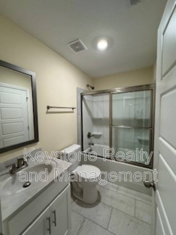 Apartment for rent at 109 Mace Lane #A, Oak Grove, KY 42262
