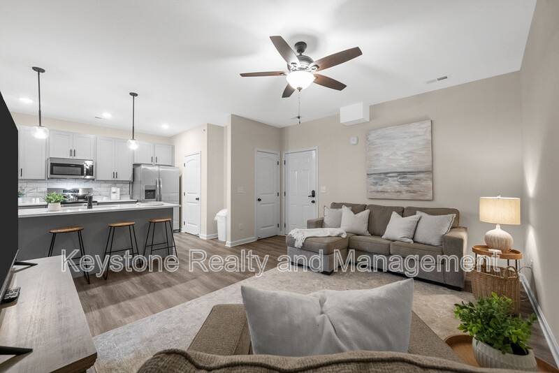 Apartment for rent at 15 Millswood Dr #A-206, Clarksville, TN 37042