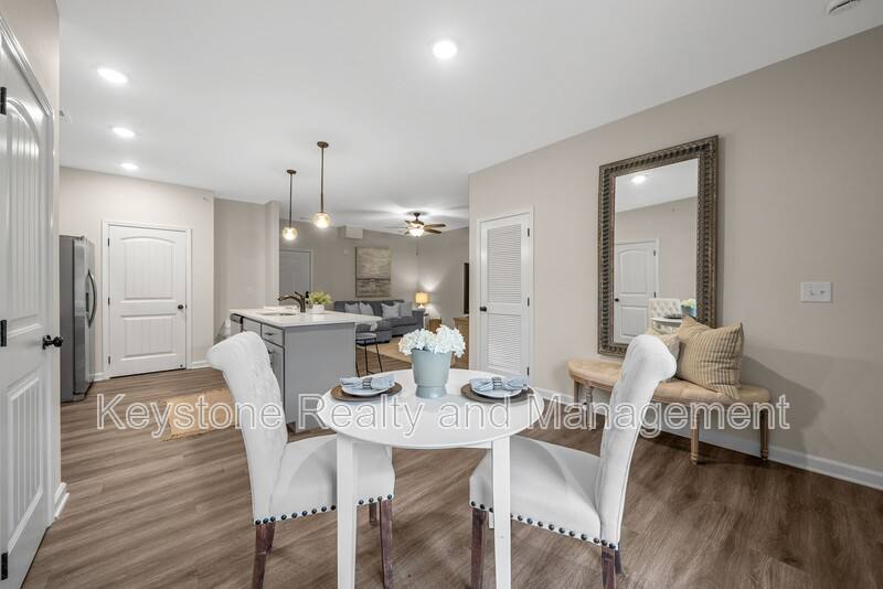 Apartment for rent at 15 Millswood Dr #B-306, Clarksville, TN 37042