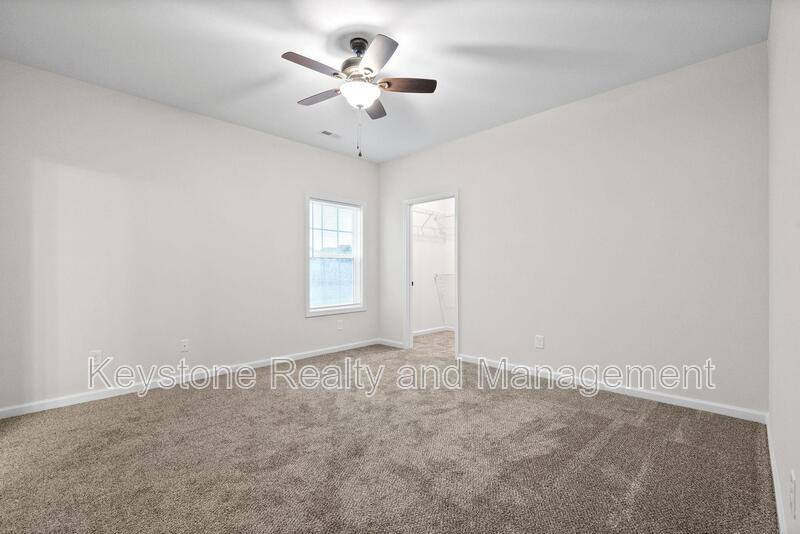 Apartment for rent at 15 Millswood Dr #B-111, Clarksville, TN 37042