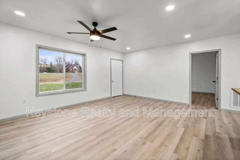 House for rent at 225 Military Rd, Herndon, KY 42236
