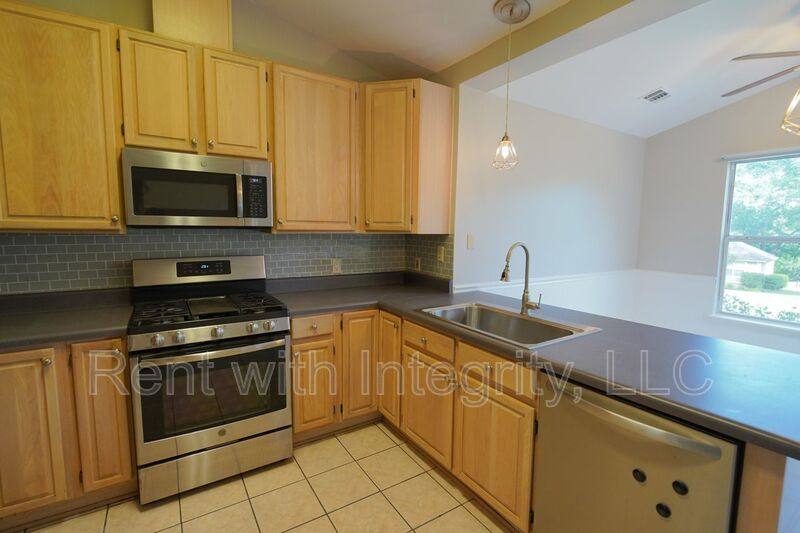 House for rent at 1908 Wagon Wheel Circle E, Tallahassee, FL 32317