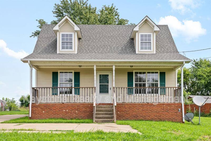 House for rent at 2080 Carneal Lane, Oak Grove, KY 42262
