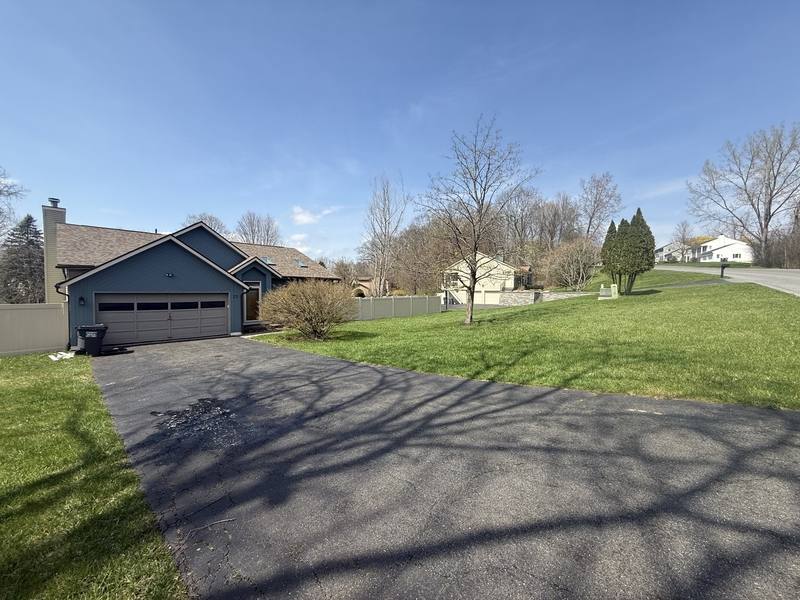 House for rent at 23 Mallards Landing S, Waterford, NY 12188