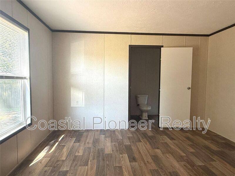 House for rent at 806 N Swindell Ave, Lakeland, FL 33815