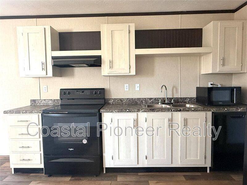 House for rent at 806 N Swindell Ave, Lakeland, FL 33815