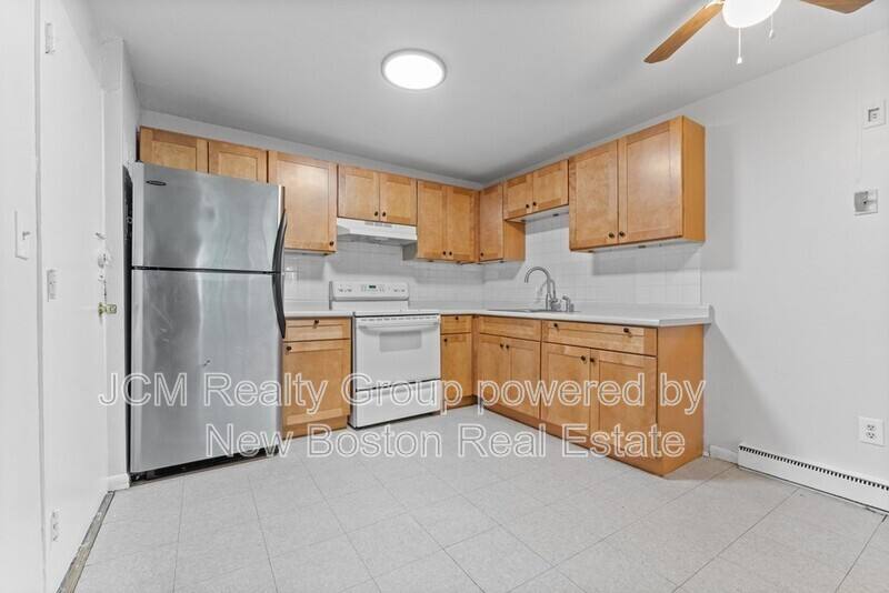 Apartment for rent at 580 Cummins Highway 16 4th, Mattapan, MA 02126