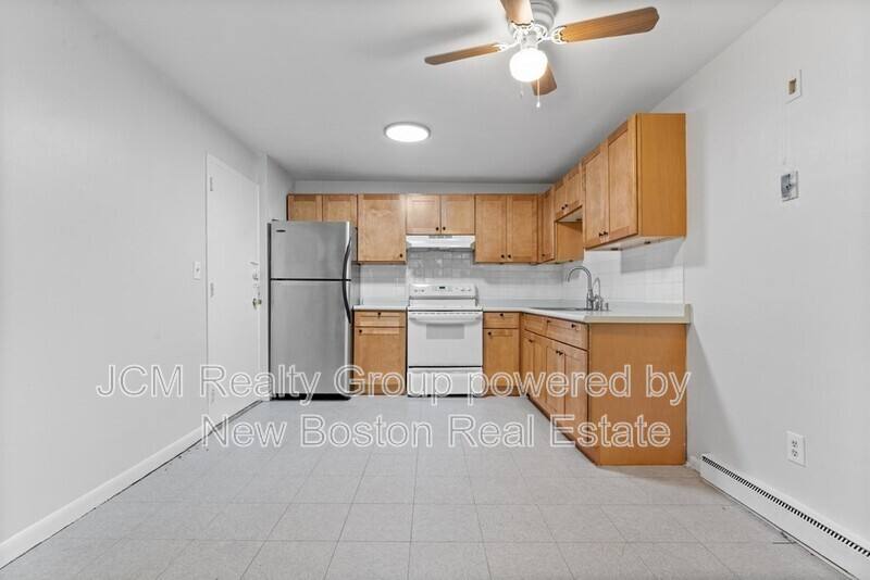 Apartment for rent at 580 Cummins Highway 16 4th, Mattapan, MA 02126