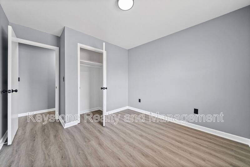 Apartment for rent at 1937 High St #1, Hopkinsville, KY 42240