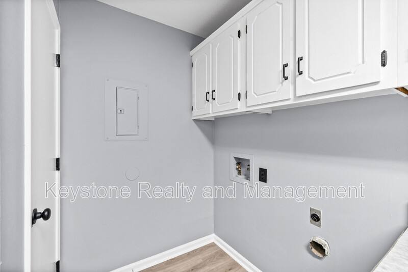 Apartment for rent at 1937 High St #1, Hopkinsville, KY 42240